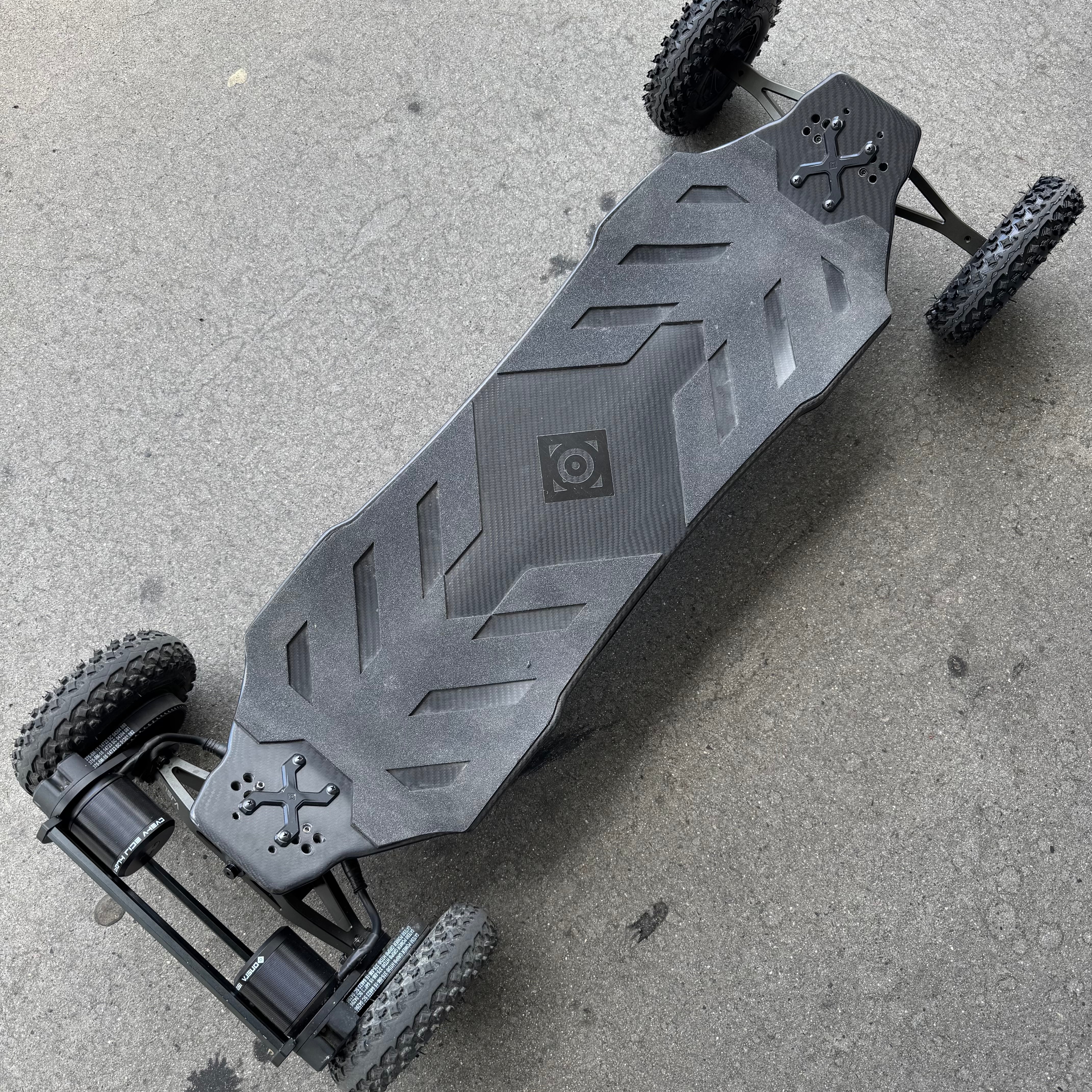 Used VELAR Prototype – Belt Drive Electric Skateboard