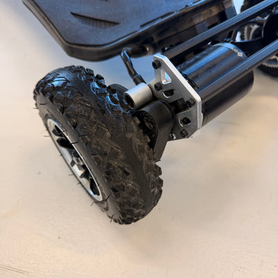 USED VELAR 2.0 Belt Drive – Store Demo | Only 176 km