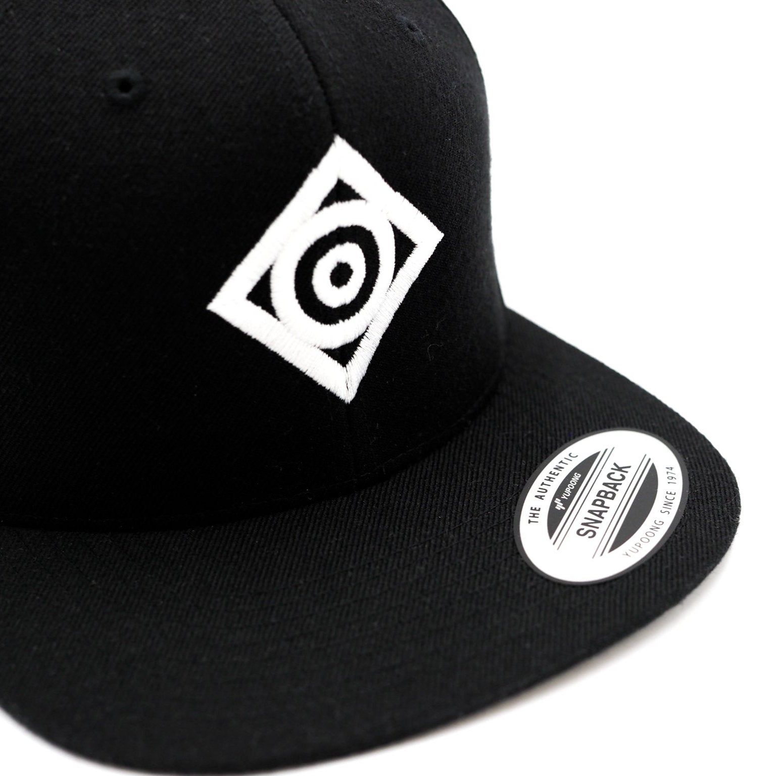 Casquette Snapback avec logo